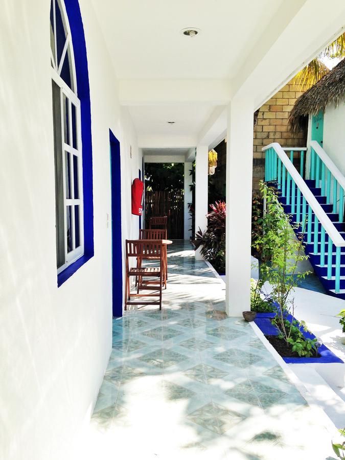 Casa Azul 호텔 홀박스아일랜드 외부 사진